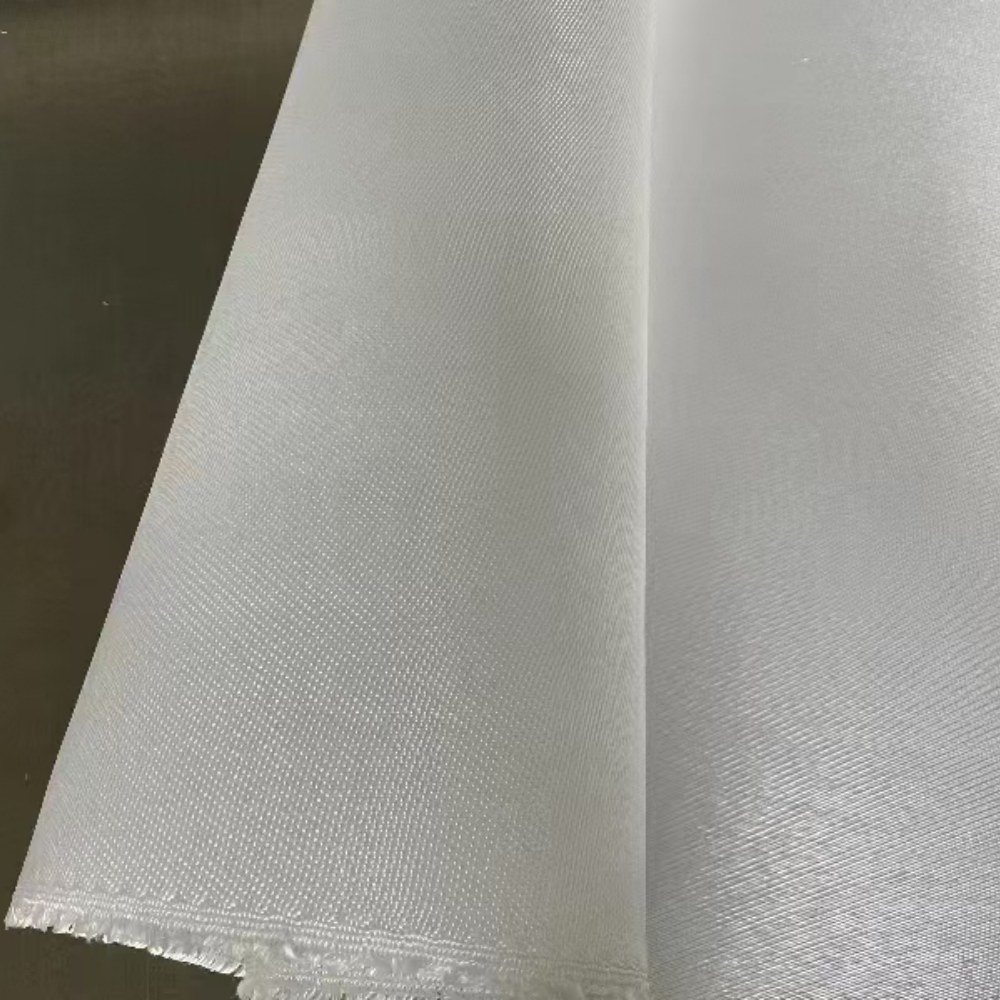 Что такое тканая кремнеземная ткань и почему она необходима для высокотемпературной изоляции